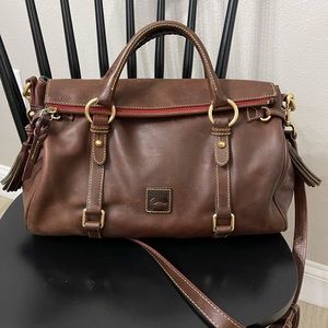Dooney & Bourke purse